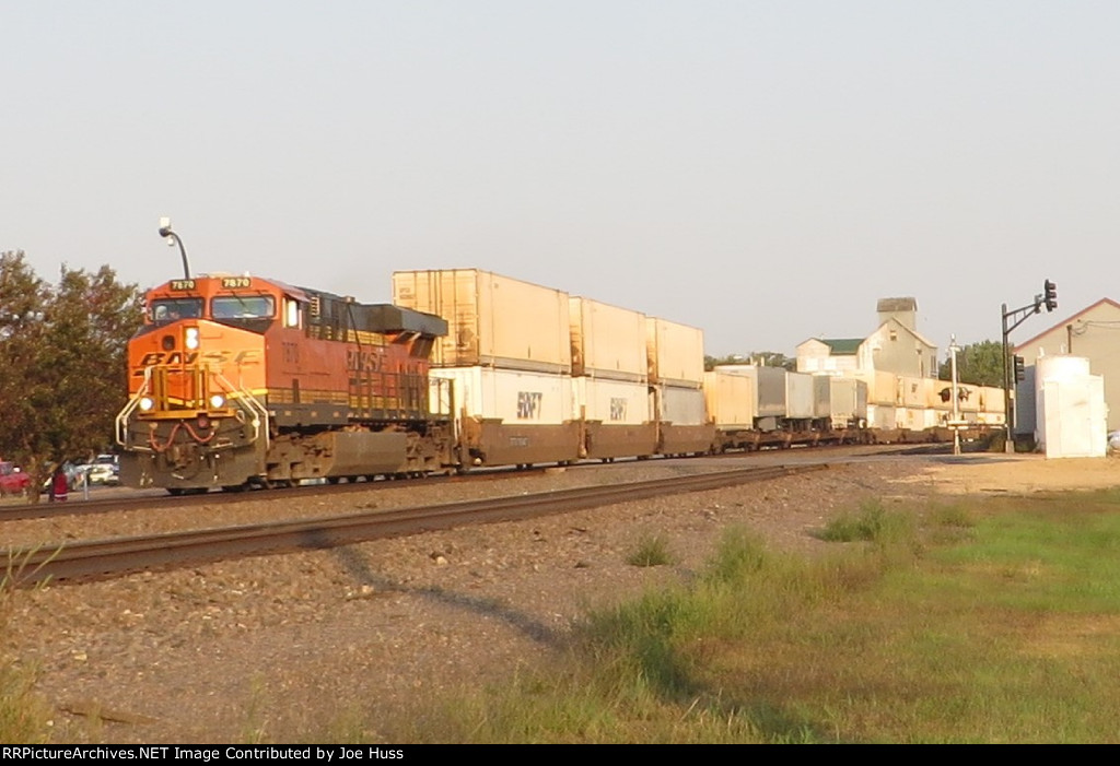 BNSF 7870 East